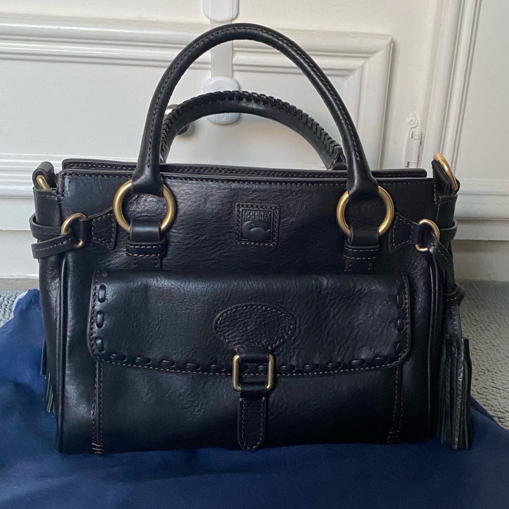 Dooney and bourke Florentine medium front pocket satchel. Used once or twice!